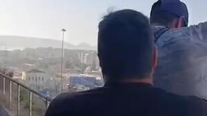 Συγκλονιστικό video: «Για το καλό σου είμαστε εδώ!» - Η άμεση και σωτήρια επέμβαση της αστυνομίας σε περιστατικό απόπειρας αυτοκτονίας