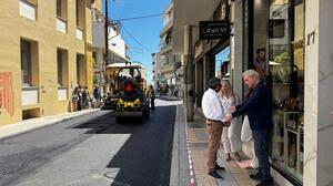 Ολοκληρώθηκε η ασφαλτόστρωση στην Αβέρωφ - Αυτοψία από τον Καλοκαιρινό