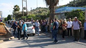 Δομή μεταναστών στους Αθανάτους: Διαμαρτυρία των κατοίκων στο Περιφερειακό Συμβούλιο