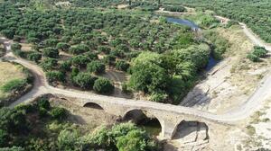 Δεμάτι: Ολοκληρώθηκαν οι εργασίες αποτύπωσης στο ιστορικό πέτρινο γεφύρι του Αναποδάρη
