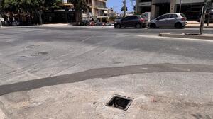 Ηράκλειο: "Παγίδα" για οδηγούς και πεζούς από ανοιχτό φρεάτιο