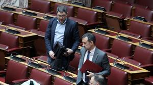 Η παραίτηση Αχτσιόγλου λειτουργεί ως πίεση και προς τους υπόλοιπους!