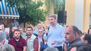 Ανδρουλάκης: Επίθεση στη ΝΔ και από τα Καλέσα - Αυτή την ώρα η ομιλία του προέδρου του ΠΑΣΟΚ 