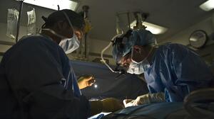 Η μεταμόσχευση καρδιάς και το κόψιμο αναρρωτικών!