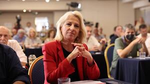 Ρένα Δούρου: «Μπορούμε να συμπορευτούμε με την ΕΛΑΣ»