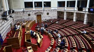 Βουλή: Δείτε live τη συζήτηση των πολιτικών αρχηγών για τη Συνταγματική Αναθεώρηση
