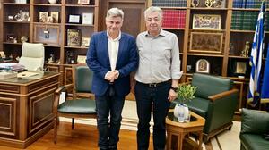 Συνάντηση Περιφερειάρχη Κρήτης με τον Ευρωβουλευτή Ν. Φαραντούρη