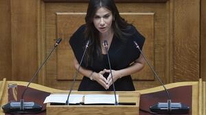  Ελένη Βατσινά: Πρωτοφανές! Αποκλεισμένοι από τα γραφεία του ΔΕΔΔΗΕ οι πολίτες στο Ηράκλειο