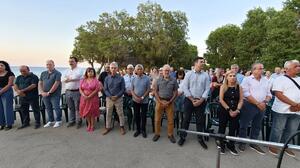 Συγκίνηση στην εκδήλωση τιμής και μνήμης στο Μνημείο Εκτελεσθέντων στον Ταυρωνίτη