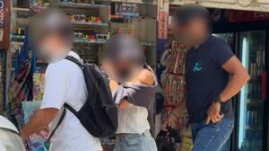Ηράκλειο: Aπολογείται η 22χρονη Ισπανίδα με τη βαλίτσα των 20 κιλών χασίς - Στο πλευρό της η μητέρα της