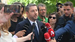 Ανδρουλάκης από την κηδεία της Βάγιας Νέστορα: «Καμία ανοχή στη βία, την τρομοκρατία και τον διχασμό»