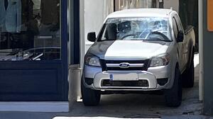 Το παράνομο παρκάρισμα στον πεζόδρομο, λίγα μέτρα δίπλα από τη Λότζια