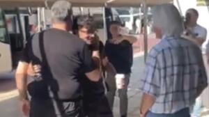 ΟΦΗ: Ο Μιχάλης Μπούσης χαιρετούσε κάθε παίκτη ξεχωριστά πριν την αναχώρηση για τη Βουλγαρία
