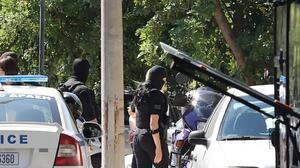 Στην Ευελπίδων η 46χρονη κατηγορούμενη για τον εμπρησμό στην Marfin