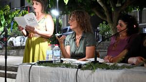 «Η Καμάρα και άλλα καφενεία»: Παρουσιάστηκε στο Καστέλλι το βιβλίο της Βασιλικής Ε. Παπουτσάκη 