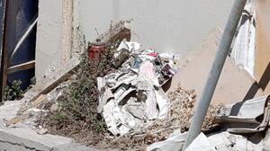 Ηράκλειο: Πυροσβεστικός κρουνός "θαμμένος" μέσα σε σκουπίδια!