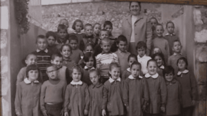 Μοχός: 50 χρόνια μετά… ξαναγύρισαν στο Δημοτικό Σχολείο 