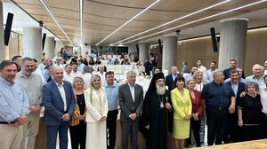 Επίσημη «πρώτη» στο νέο σπίτι της Περιφέρειας Κρήτης με αγιασμό (video+ photos)