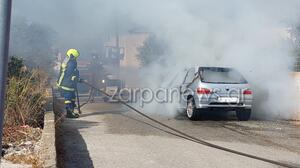 Στις φλόγες ένα ακόμα αυτοκίνητο 