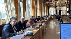 Ηράκλειο: Συζήτηση για στέγαση εκπαιδευτικών και προσβασιμότητα σχολικών κτιρίων ζητά ο Μ. Καραμαλάκης