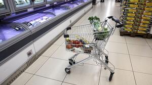 Νέες μειώσεις στα ράφια των σούπερ μάρκετ τον Νοέμβριο και τον Δεκέμβριο: 387 κωδικοί έχουν ήδη δηλωθεί
