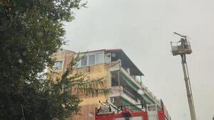 Ισχυρή καταιγίδα σάρωσε την Κέρκυρα: Πλημμύρισαν σπίτια - Φωτιά από κεραυνό σε πολυκατοικία 