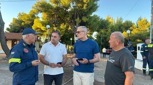 Συλλυπητήρια Τουρνά για τους δύο νεκρούς πιλότους του Phantom, μετέβη στο σημείο της συντριβής 