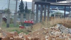 Ηράκλειο: Επιχείρηση της πυροσβεστικής για τον σκυλάκο που έχει εγκλωβιστεί στη Βιομηχανική Περιοχή 