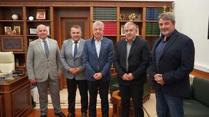ΕΛΜΕΠΑ: Η νέα Πρυτανική Αρχή συναντήθηκε με τον Περιφερειάρχη Κρήτης 