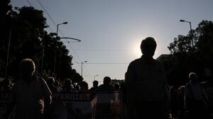 Εργαζόμενοι συνταξιούχοι: Αναδρομικά έως 2.600 ευρώ σε 2.000 δικαιούχους - Αυξήσεις 130 ευρώ στις συντάξεις