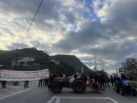Στους δρόμους οι αγρότες των Χανίων για δασικούς χάρτες και Κτηματολόγιο