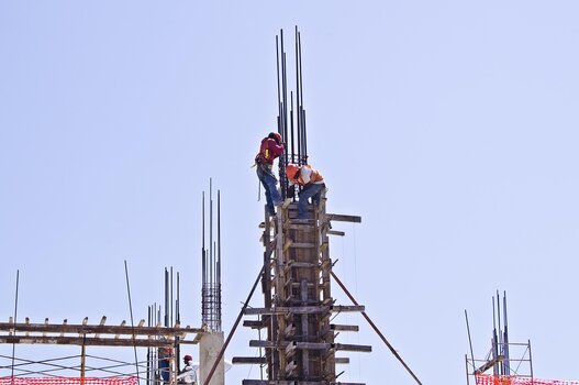Αδειοδωρόσημο Αυγούστου 2026: Πότε καταβάλλεται στους οικοδόμους