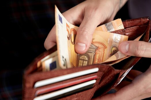 e-ΕΦΚΑ – ΔΥΠΑ: Ο «χάρτης» πληρωμών έως τις 8 Μαΐου
