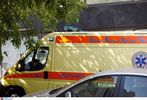 Τροχαίο δυστύχημα στην Πέλλα - Όχημα εξετράπη της πορείας του