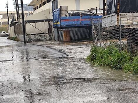 Ηράκλειο: Λίμνη... η οδός Ιτέας στο Παγκρήτιο Στάδιο!