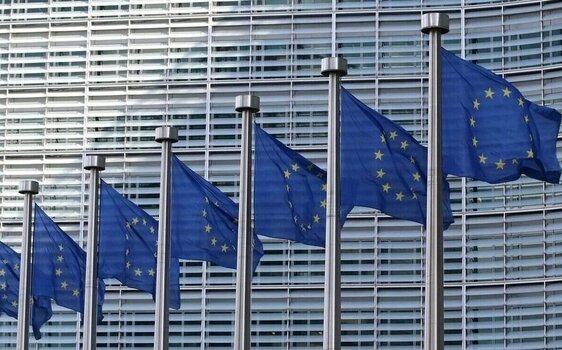 Κομισιόν για δασμούς Τραμπ: «Όταν υπογράφεις μια συμφωνία με την ΕΕ, ξέρεις τι θα πάρεις»