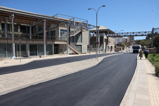 "Επιτέλους, φτιάξανε τον δρόμο στο Πολιτιστικό Κέντρο!"