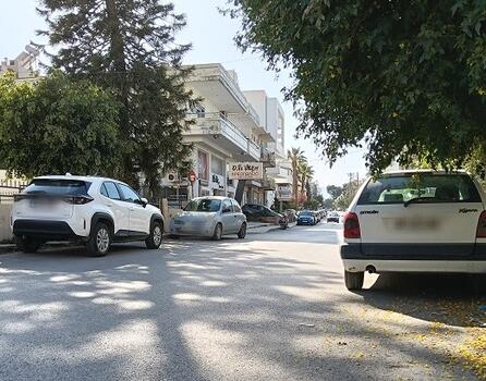 Ηράκλειο: Γιατί και πού σπάνε οι οδηγοί πιο συχνά τους καθρέφτες τους;