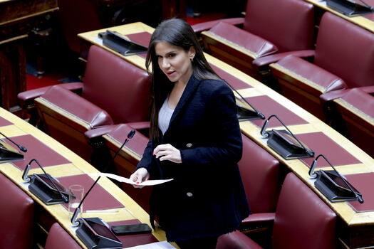 Βατσινά: «Το Αρκαλοχώρι χτυπήθηκε από τα ρίχτερ και την κυβερνητική αδιαφορία»