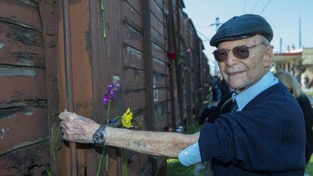 Πέθανε ο τελευταίος Θεσσαλονικιός επιζών του Άουσβιτς, Χάιντς Κούνιο