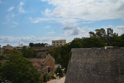 Ο θάνατος ηλικιωμένου από πτώση και η απουσία προστατευτικού