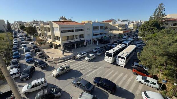 Παράπονα για τα τουριστικά λεωφορεία στην Κηπούπολη
