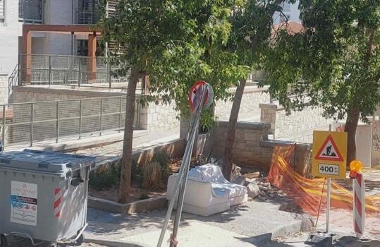 Σαλονοτραπεζαρίες για... δημόσια χρήση