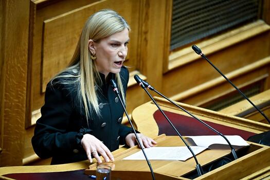 Βολουδάκη: Ολιστική μεταρρύθμιση στο άσυλο και τη μετανάστευση με το νέο νομοσχέδιο