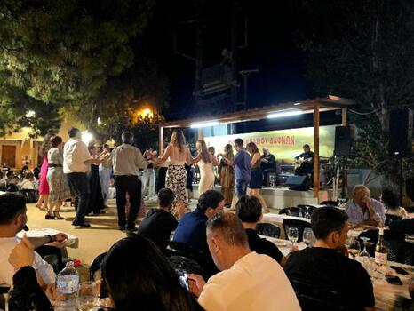 Τα πανηγύρια και η Γιορτή Κρασιού στις Δαφνές