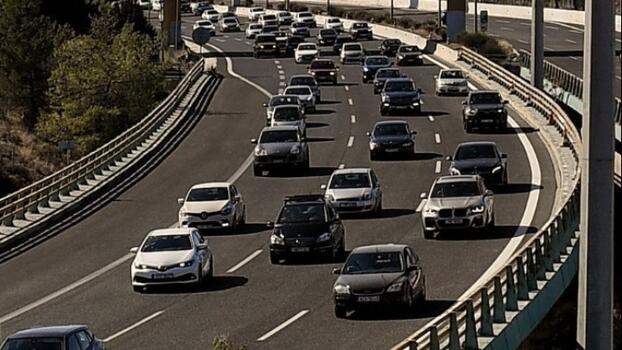 Περίπου 4.000 κλήσεις από τις «έξυπνες κάμερες» στην Αττική