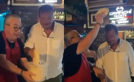 Ο Αταμάν σε κέφια στη Σύμη - Το γλέντι με τα πιάτα και το χιουμοριστικό στιγμιότυπο - Βίντεο