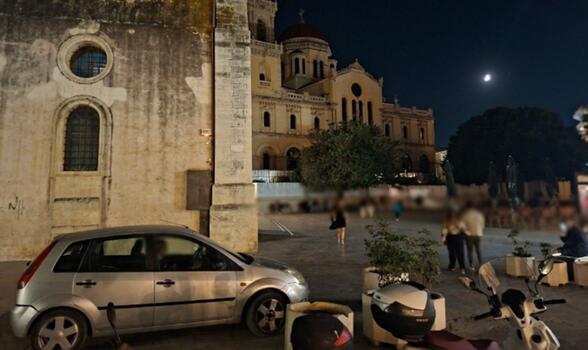 Πάλι στο σκοτάδι η πλατεία Αγίας Αικατερίνης