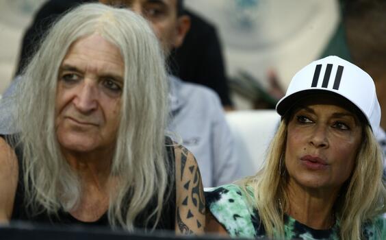 Νίκος Καρβέλας-Άννα Βίσση: Η αντίστροφη μέτρηση έχει αρχίσει - Ο λόγος της διαφοράς τους