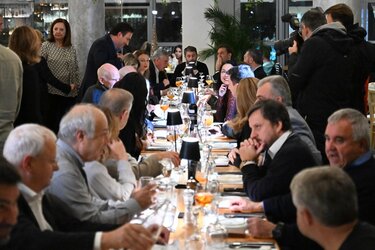 Δείπνο, Νίκος Ανδρουλάκης